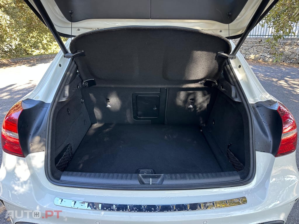 Mercedes-Benz GLA 180 d AMG Line Aut.