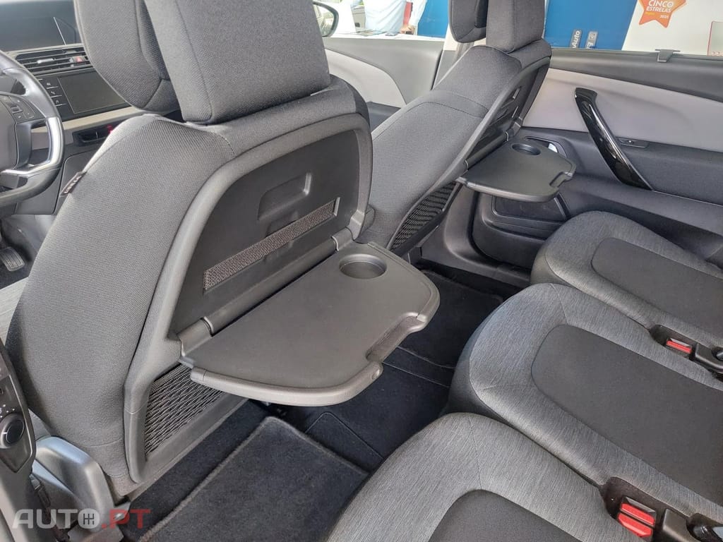 Citroën Grand C4 Spacetourer 1.2 PureTech Feel — fotografia 15