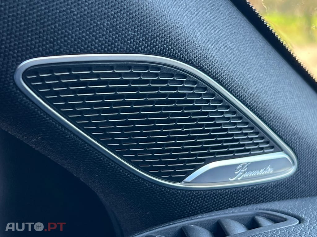 Mercedes-Benz A 250 e 8G-DCT AMG Line