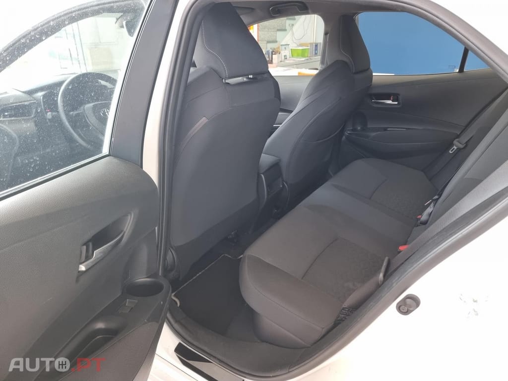 Toyota Corolla 1.8 Hybrid Comfort