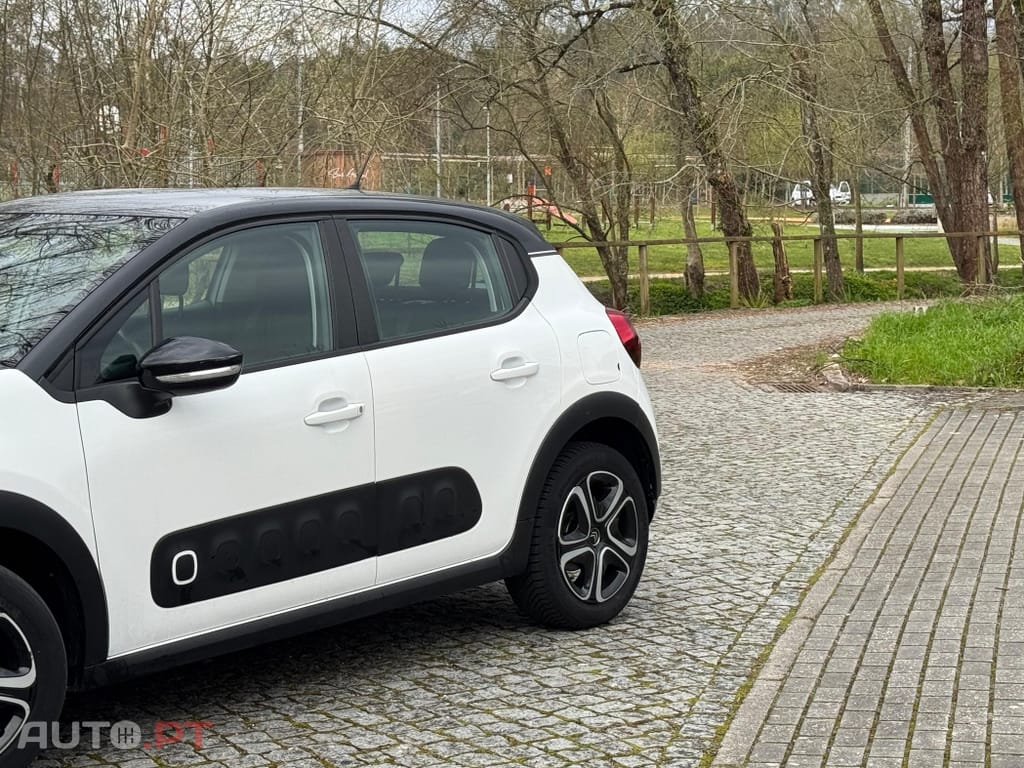 Citroen C3 1.2 PureTech Shine EAT6