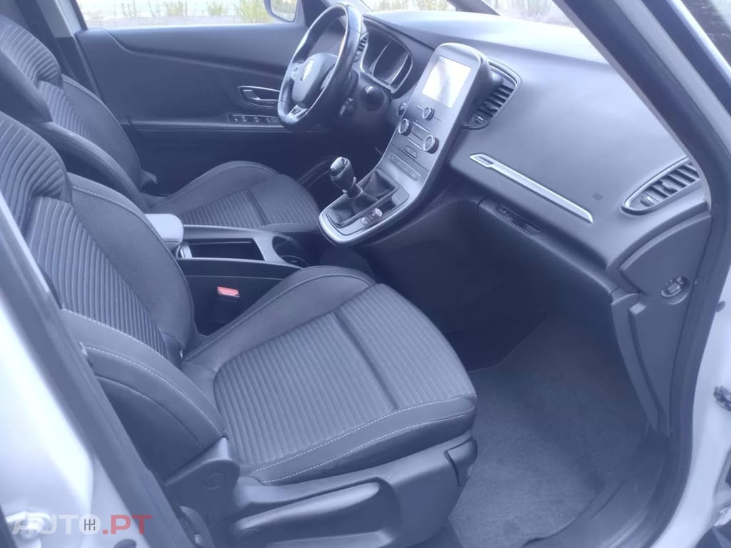 Renault Grand Scénic ENERGY dCi 130 INTENS
