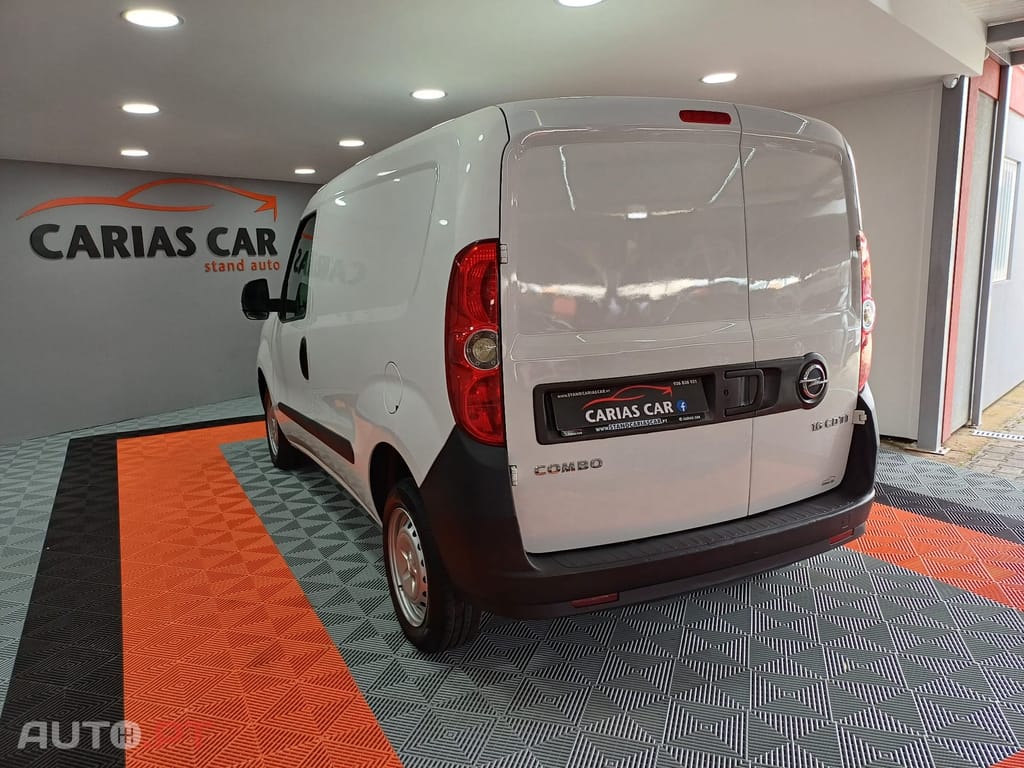 Opel Combo 1.6 CDTi L1H1