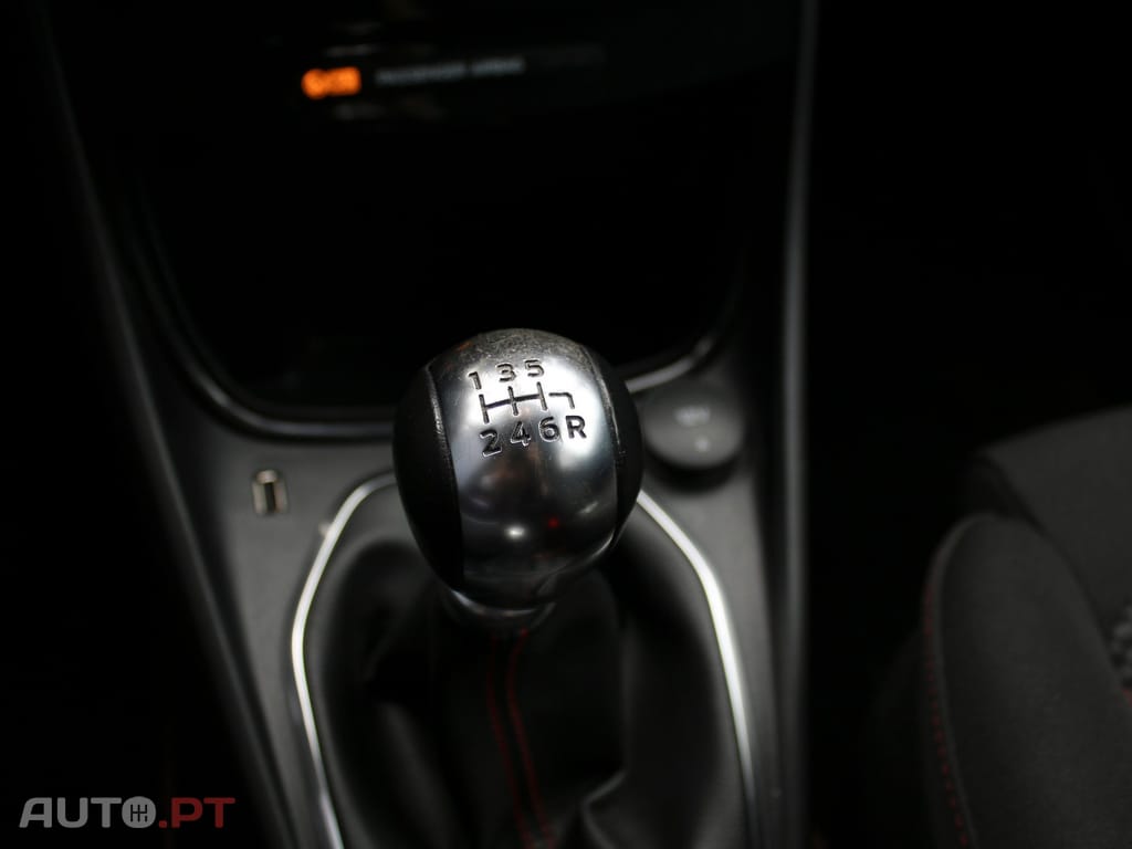 Ford Puma 1.0 EcoBoost MHEV ST-Line
