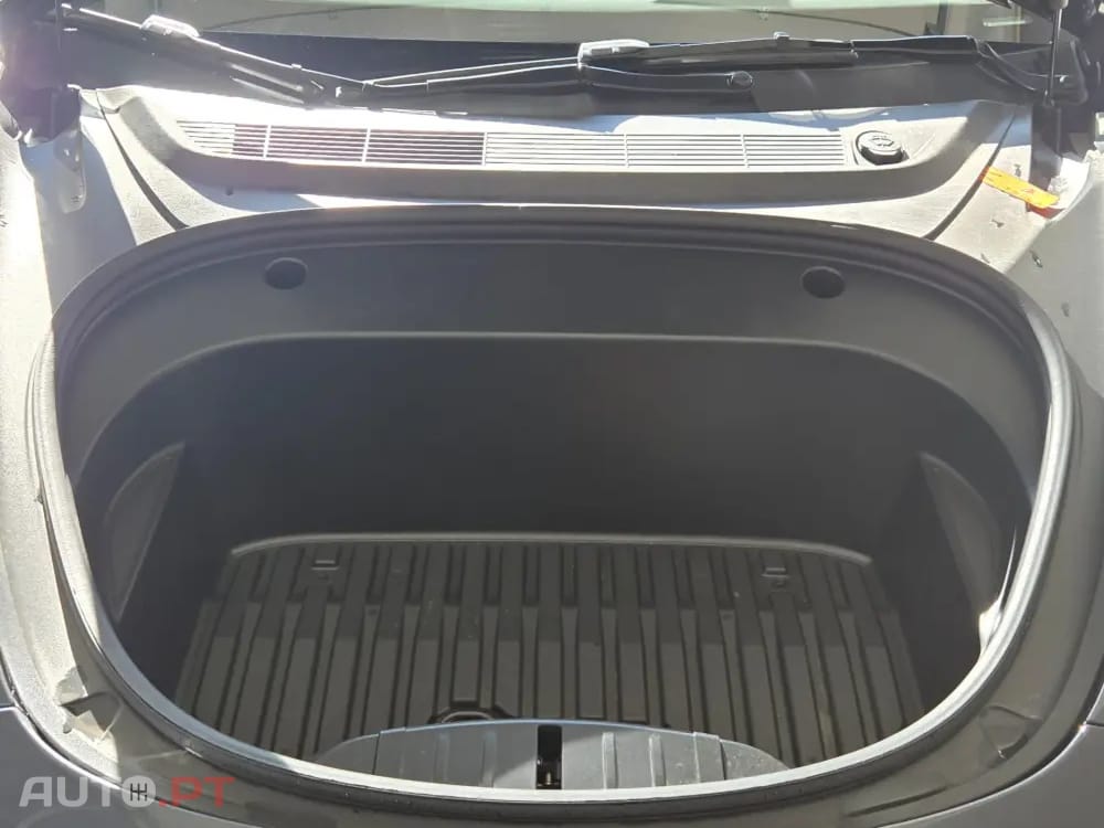 Tesla Model 3 Premium Long Range AWD Dual Motor
