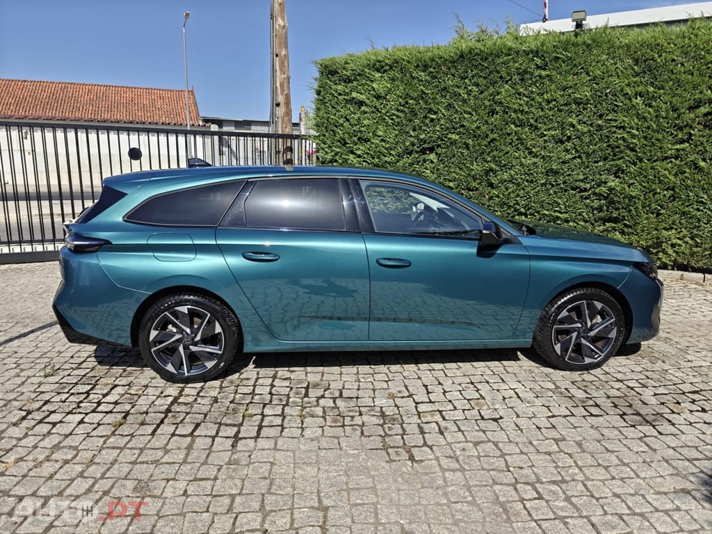 Peugeot 308 SW 1.2 PureTech Allure Full LED EAT8