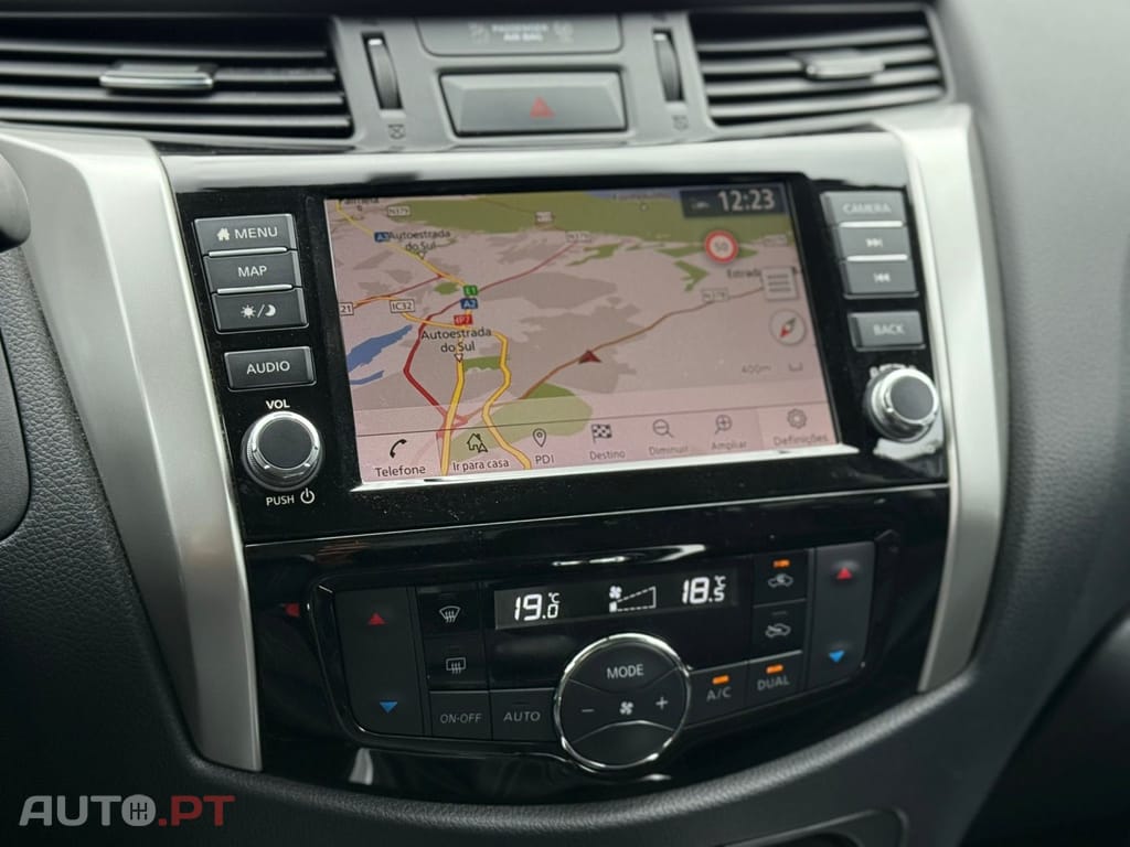 Nissan Navara 2.3 dCi CD 4WD N-Connecta Nav