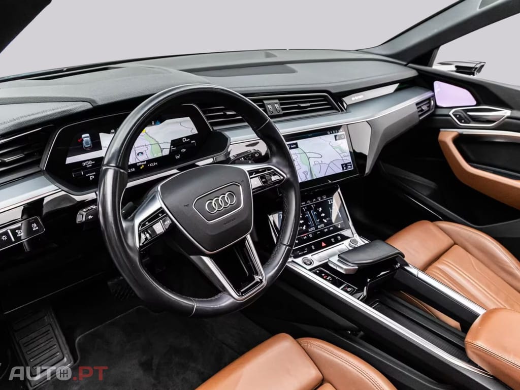 Audi E-Tron 55 S LINE BLACK I.V.A DEDUTIVEL 