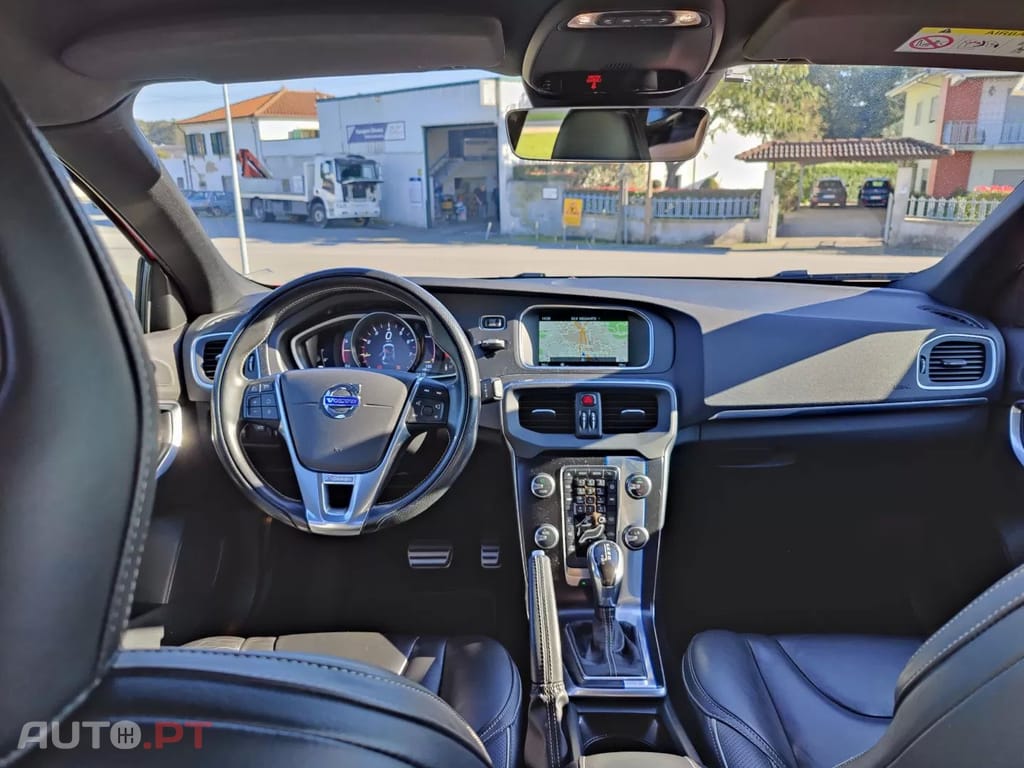 Volvo V40 1.5 T3 Sport Edition R Geartronic