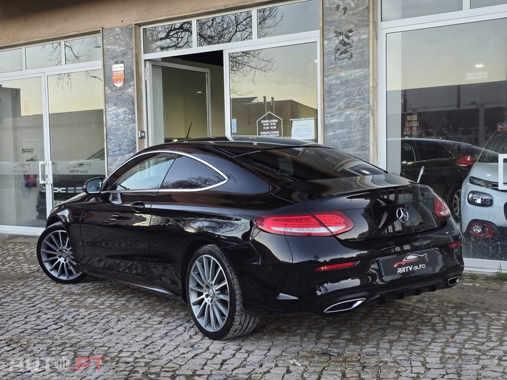 Mercedes-Benz C 220 d Coupe 9G-TRONIC AMG Line