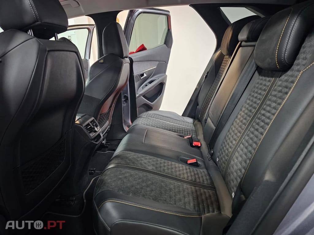 Peugeot 3008 1.6 Hybrid Allure Pack e-EAT8