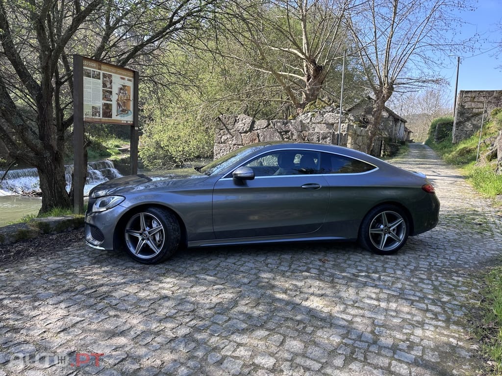 Mercedes-Benz C 220 d AMG Line