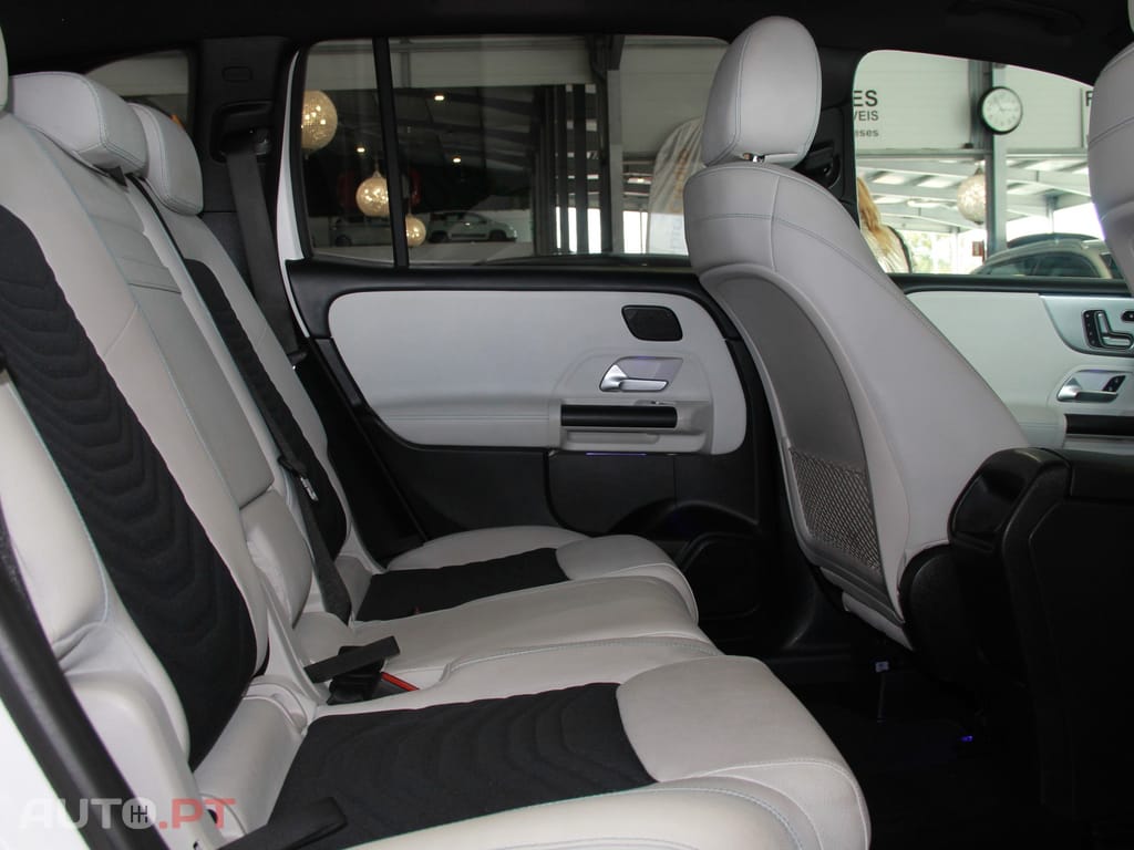 Mercedes-Benz GLB 200 d