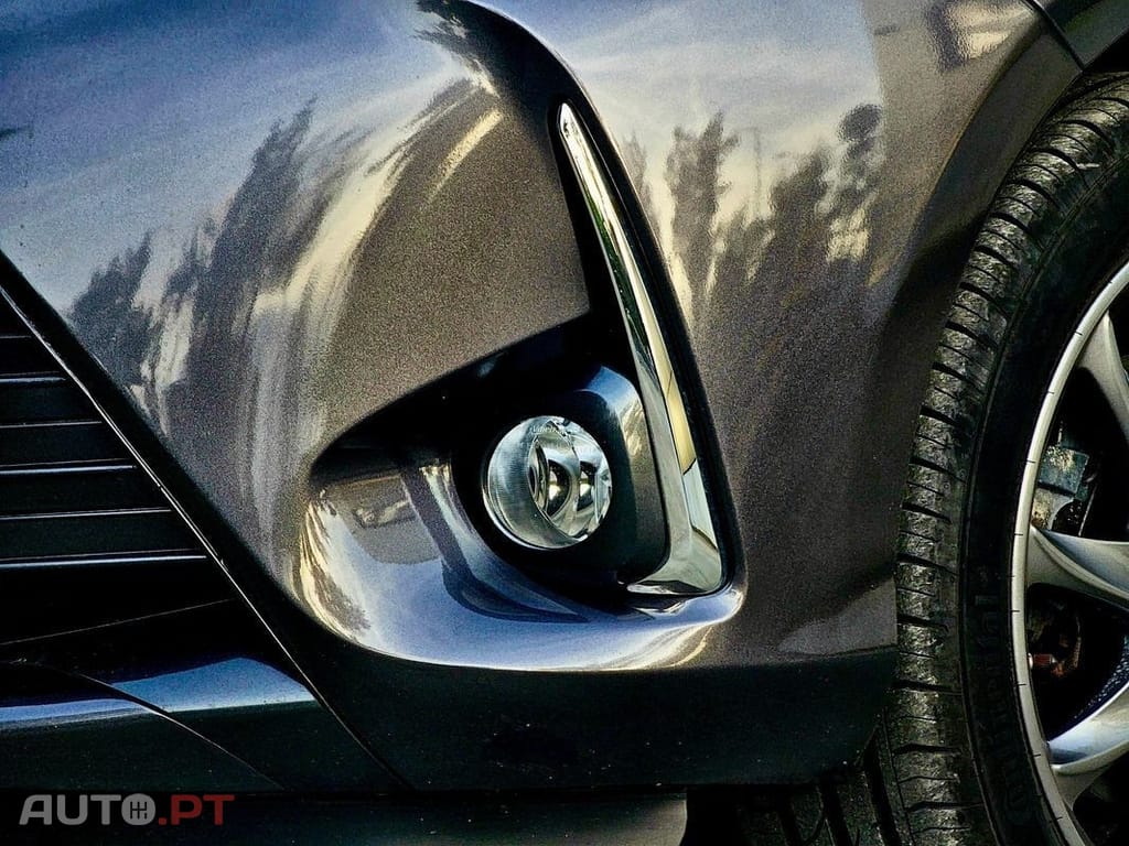Toyota Yaris 1.5 HSD Comfort