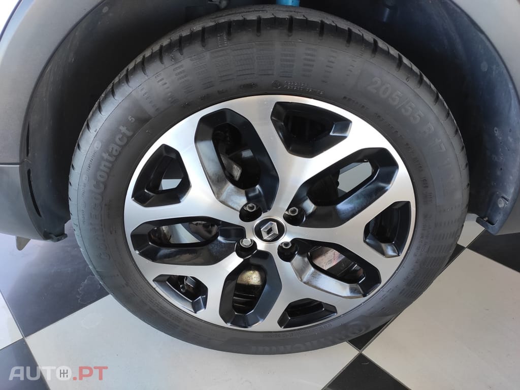 Renault Captur 0.9 TCE Exclusive