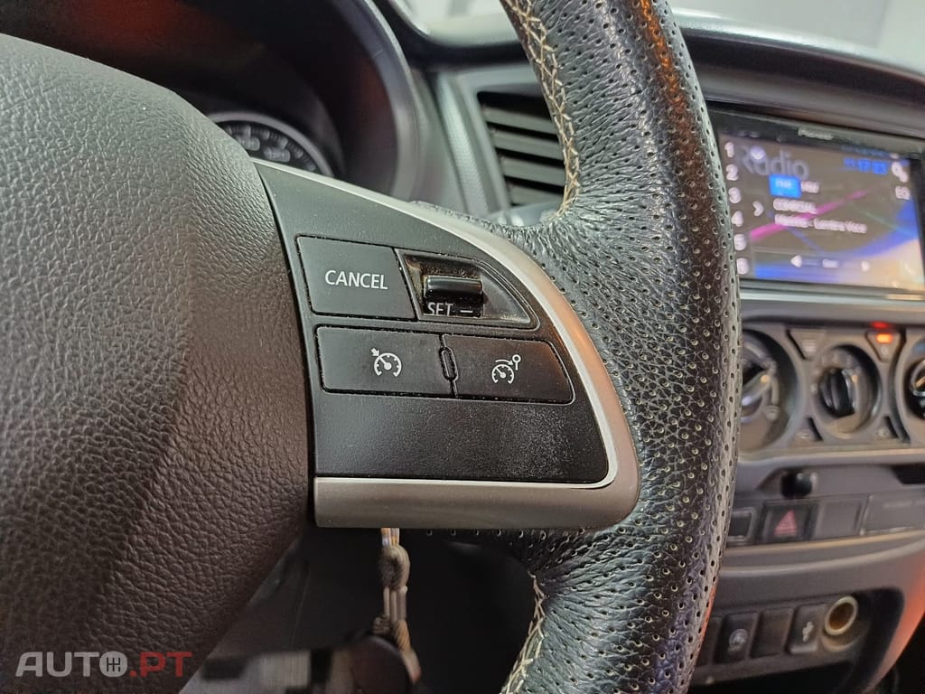 Mitsubishi L200 4X2