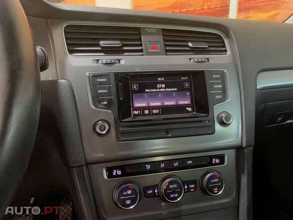 Volkswagen Golf 1.6 TDi Confortline