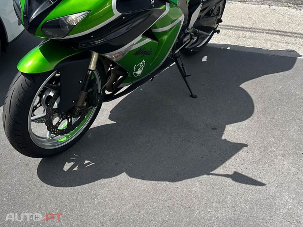 Kawasaki ZXR ZX10R