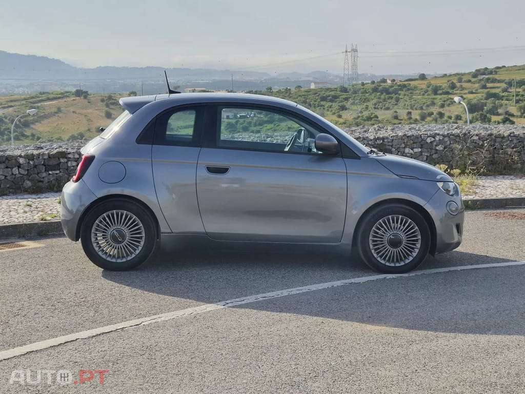 Fiat 500e 42 kWh Icon