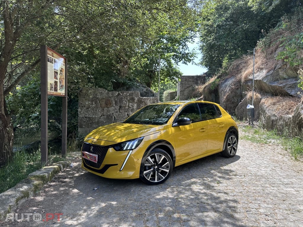 Peugeot 208 1.5 BlueHDi GT