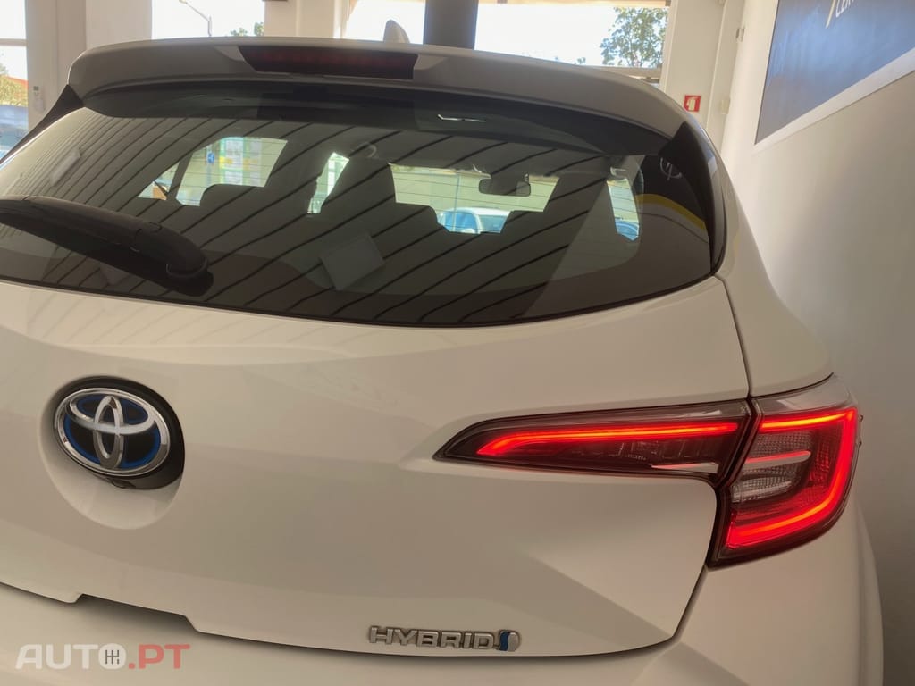 Toyota Corolla 1.8 Hybrid Comfort+P.Sport
