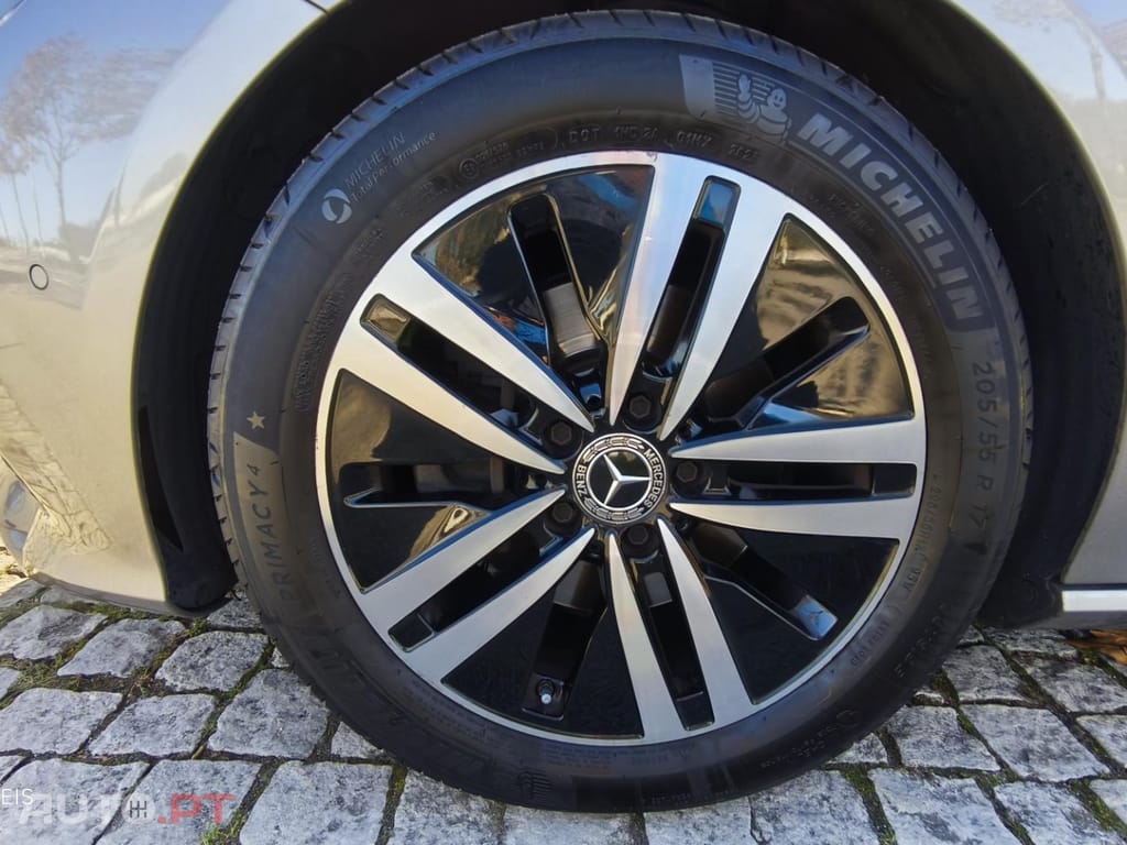 Mercedes-Benz CLA 180 d Shooting Brake Business Solutions