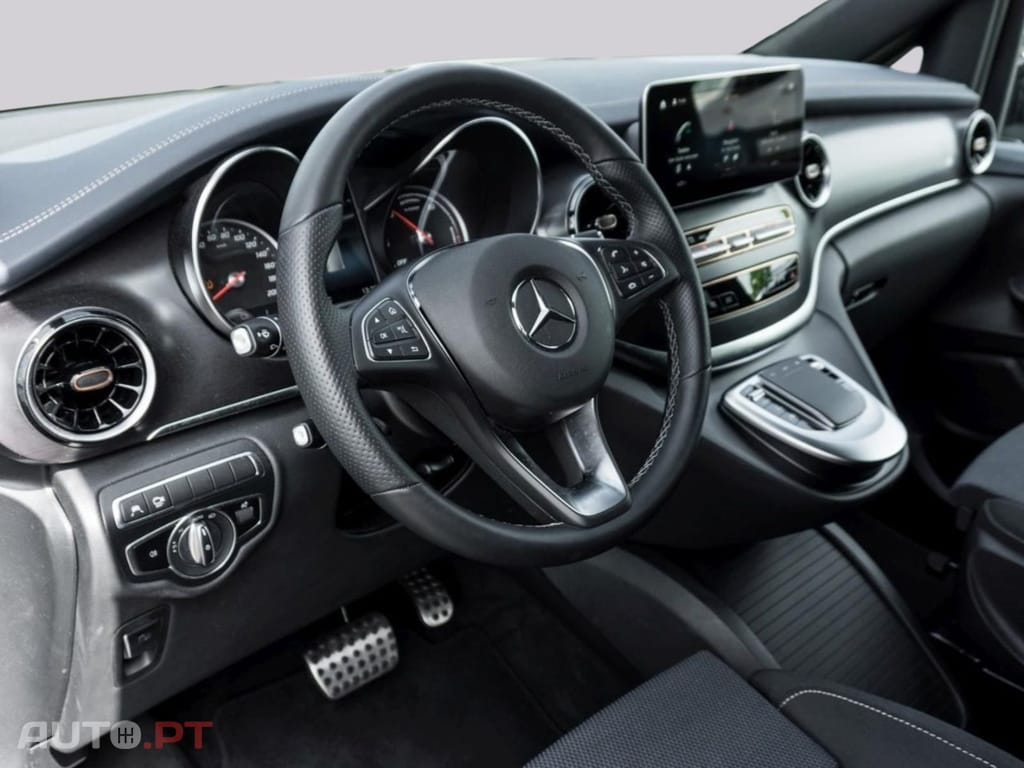 Mercedes-Benz EQV I.V.A DEDUTÍVEL 300 Long MBUX Navi