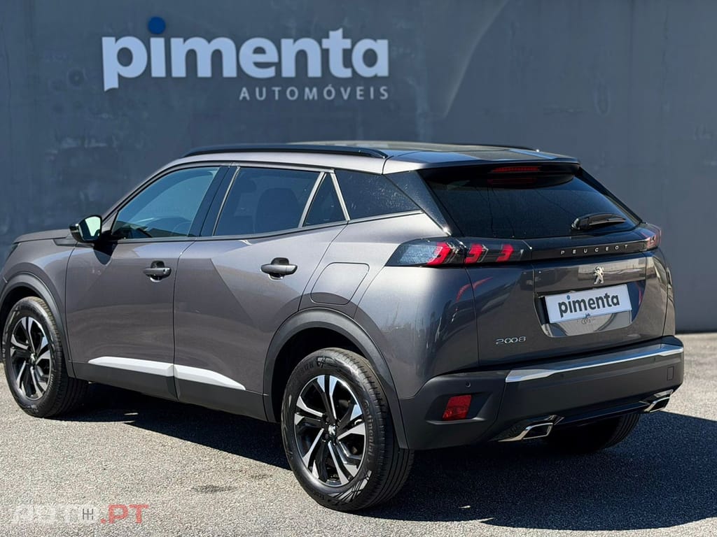 Peugeot 2008 1.2 PureTech Allure EAT8