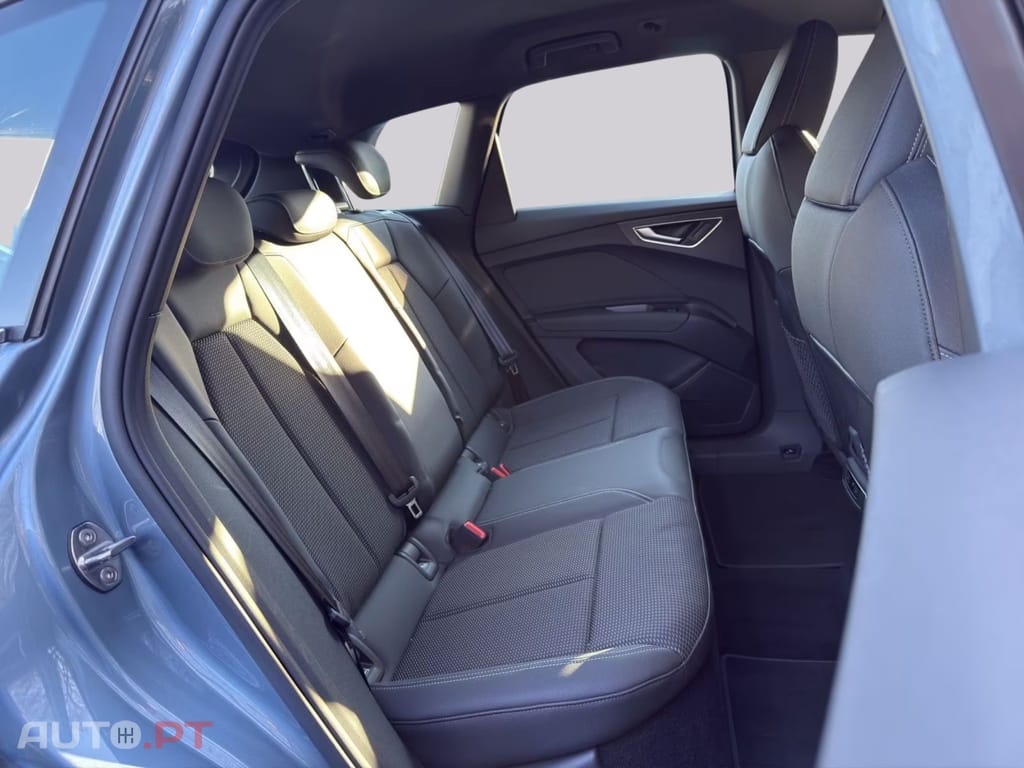 Audi Q4 E-Tron 45 2x S LINE