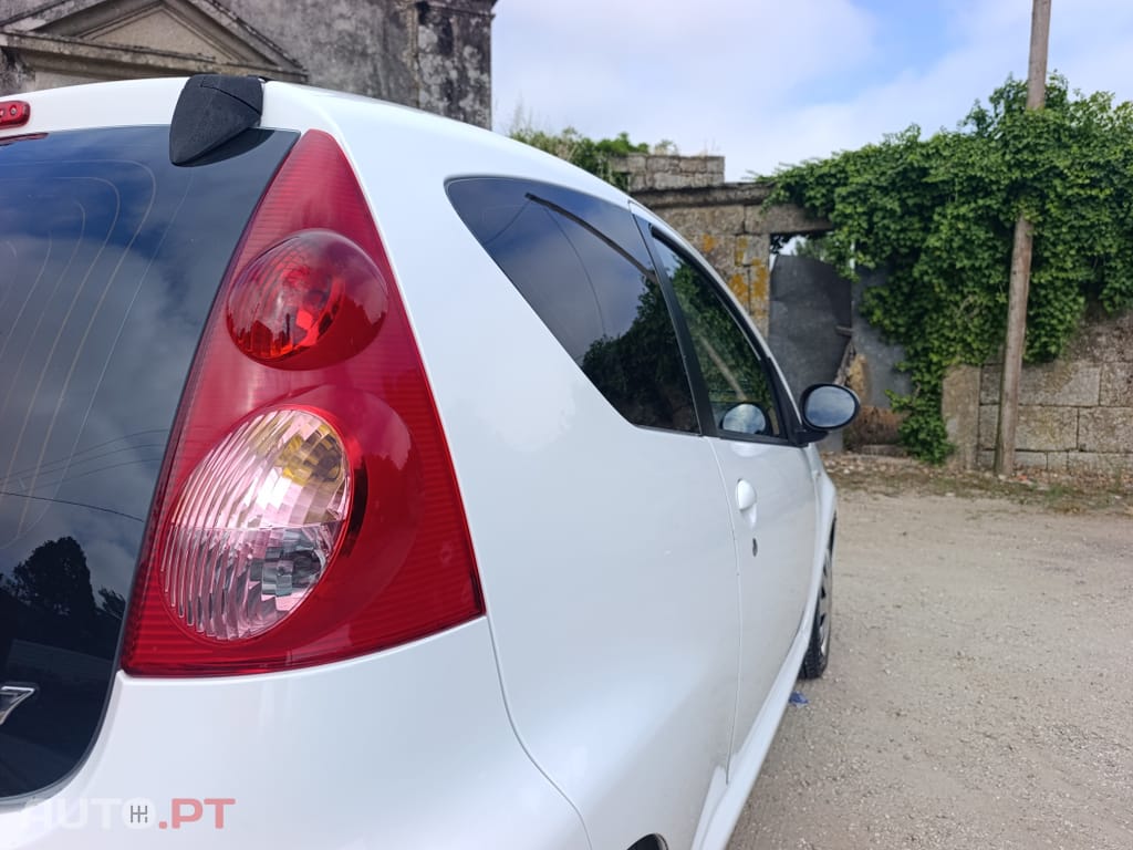 Peugeot 107 1.4 HDi Trendy