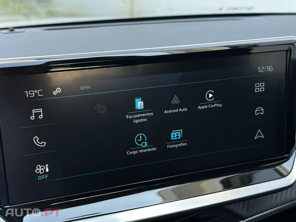 Peugeot E-208 50 kWh Style