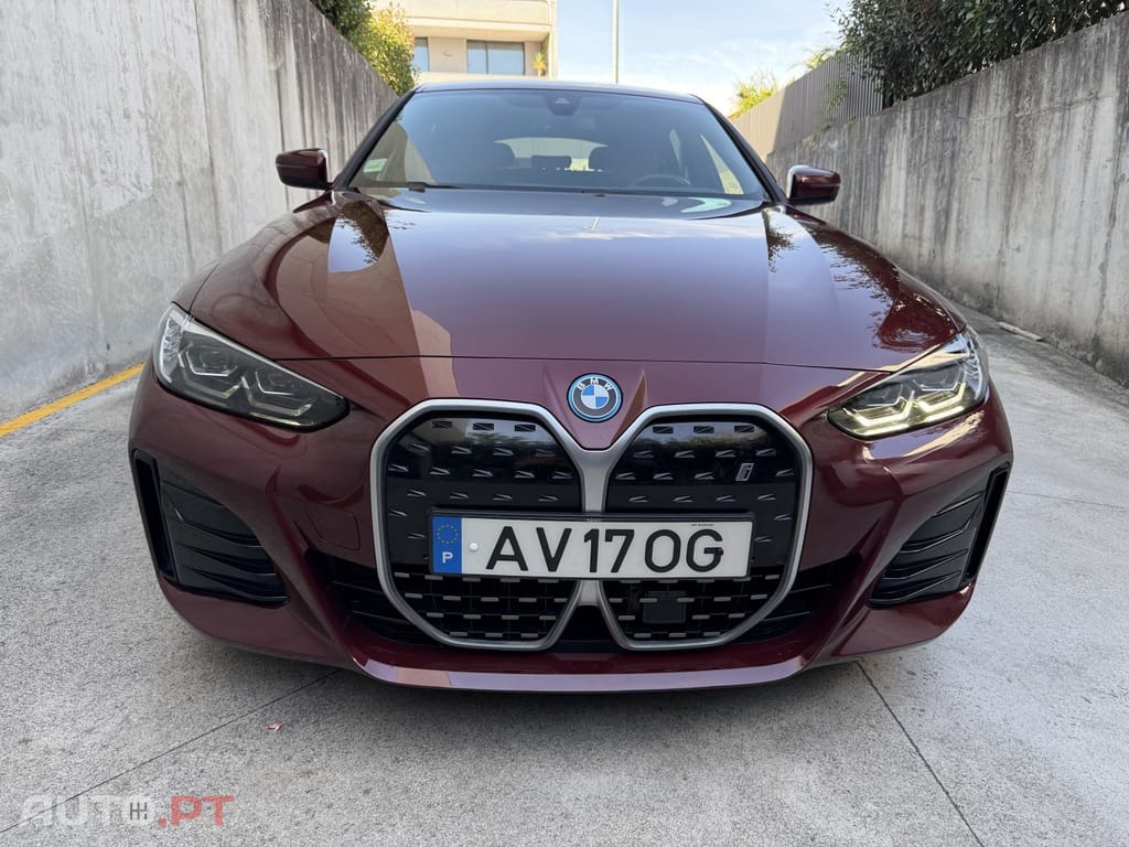 BMW i4 eDrive40 Pack Desportivo M