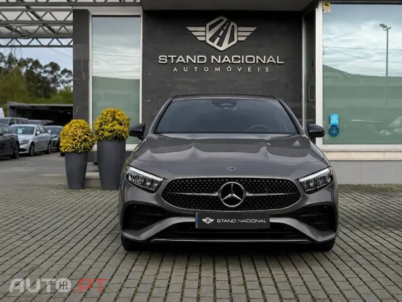 Mercedes-Benz A 250 e AMG Line