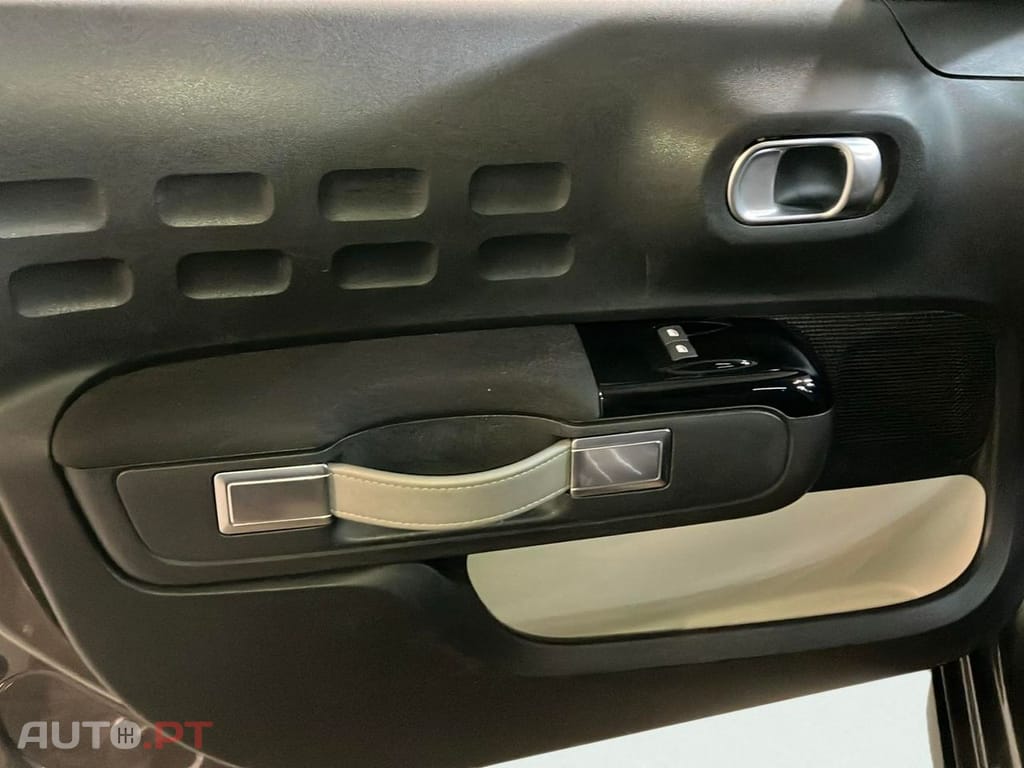 Citroen C3 1.2 PureTech C-Series