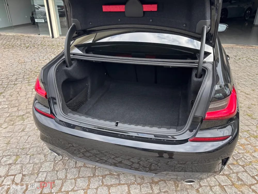 BMW 320 d Pack M Auto