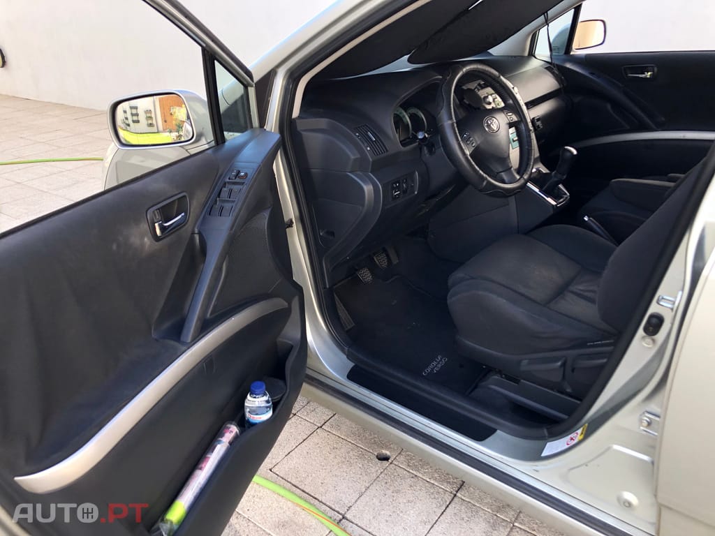 Toyota Corolla Verso D-4D