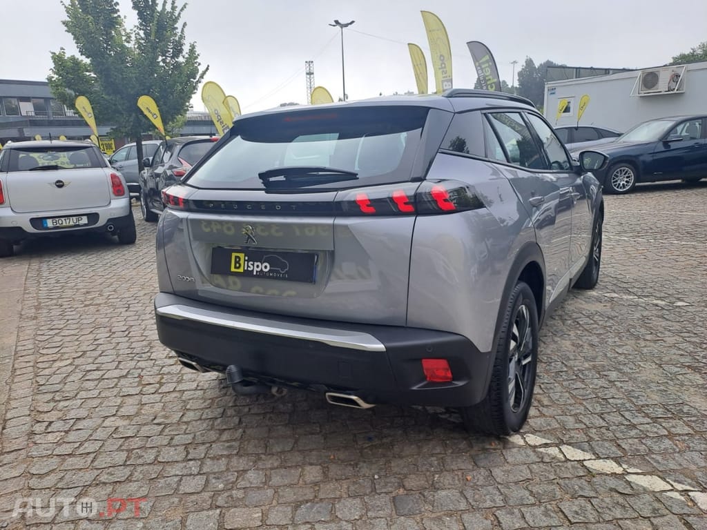 Peugeot 2008 1.2 PureTech Allure