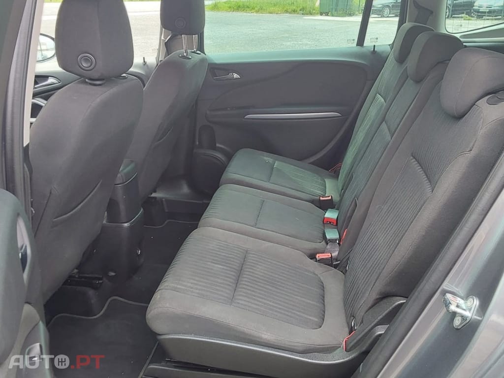 Opel Zafira 1.6 CDTi Cosmo
