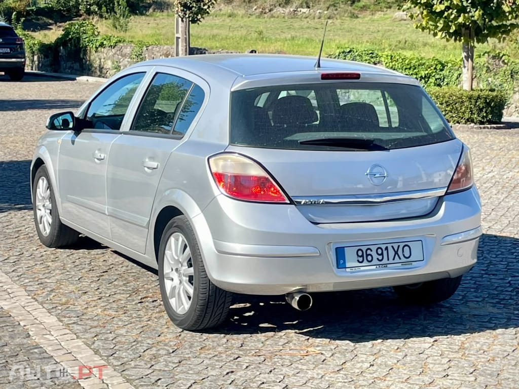 Opel Astra A-H
