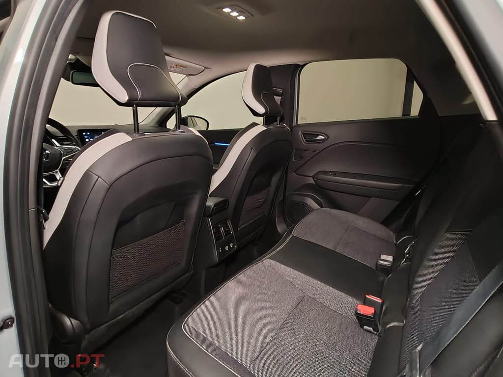 Renault Captur 1.0 TCe Intense 
