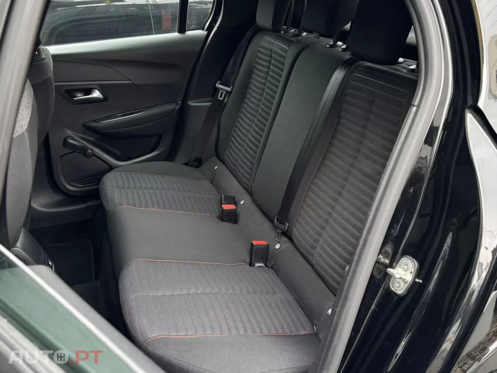 Peugeot E-208 50 kWh Active Pack