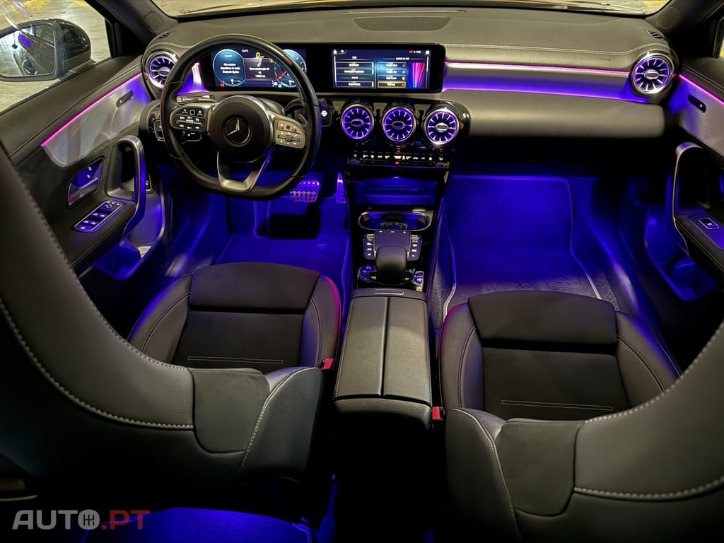 Mercedes-Benz A 250 e AMG Line