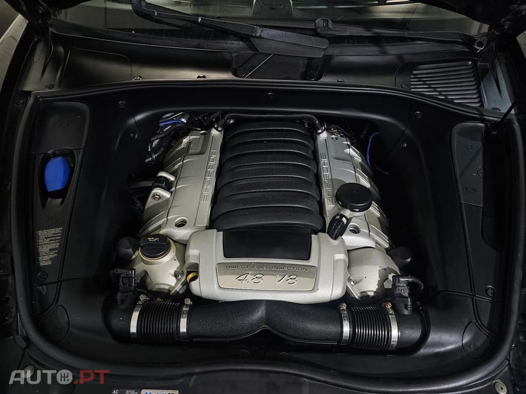 Porsche Cayenne S Tiptronic
