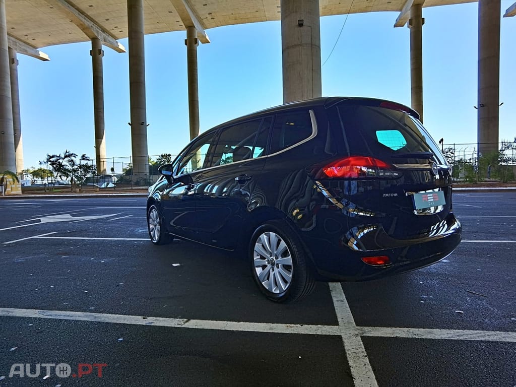 Opel Zafira 1.6 CDTi Dynamic S/S