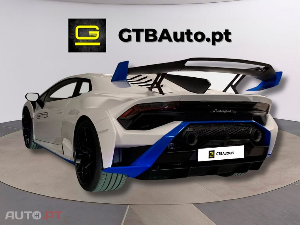 Lamborghini Huracán STO
