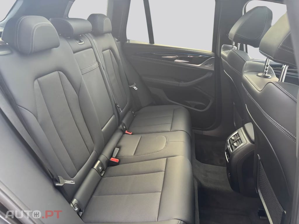 BMW iX3 I.V.A DEDUTIVEL Inspiring M-SPORT 