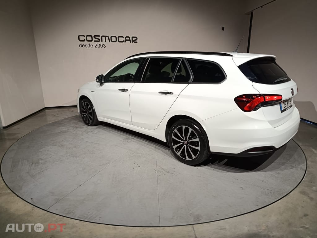 Fiat Tipo 1.6 M-Jet Lounge 