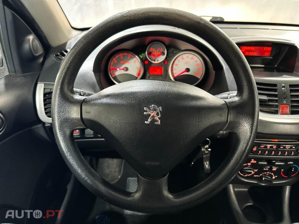 Peugeot 206 1.1i 60cv Sport Line