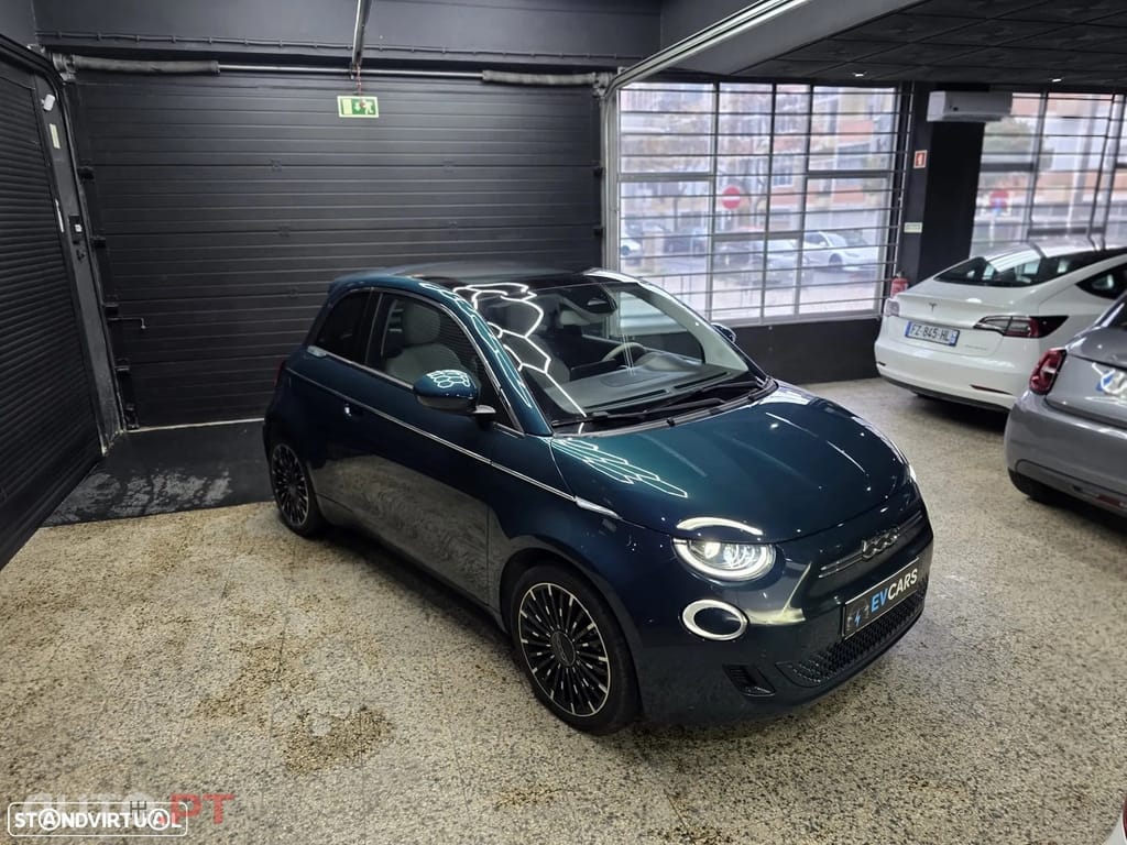 Fiat 500e La Prima
