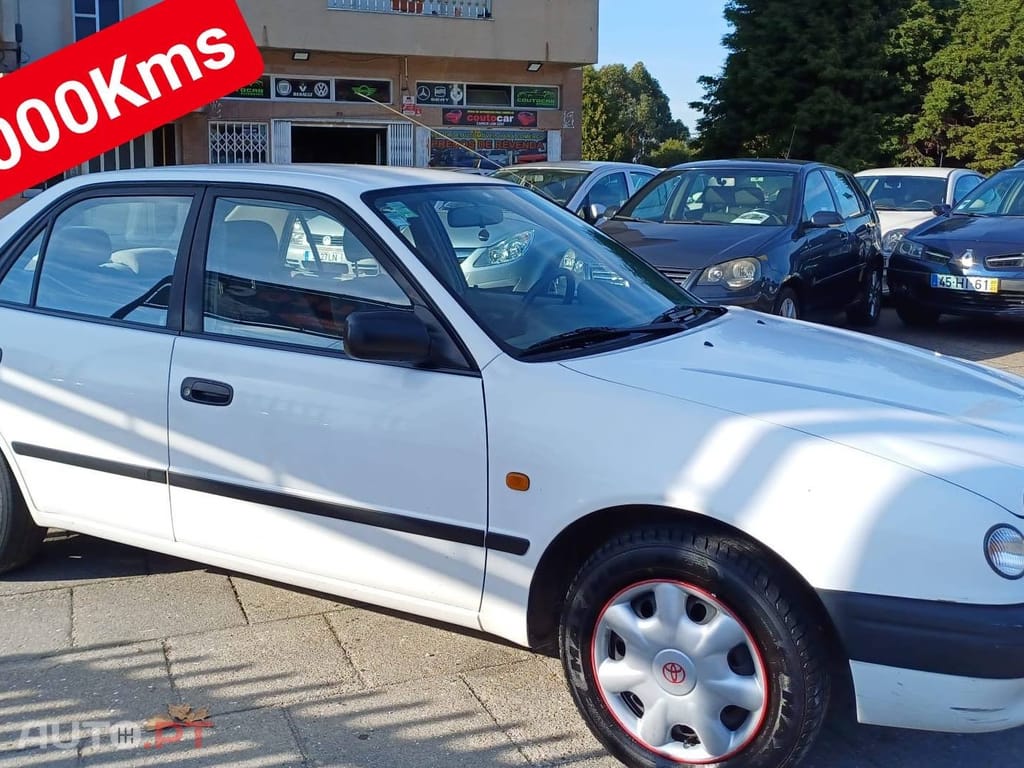 Toyota Corolla Sedan 1.3 Terra AC